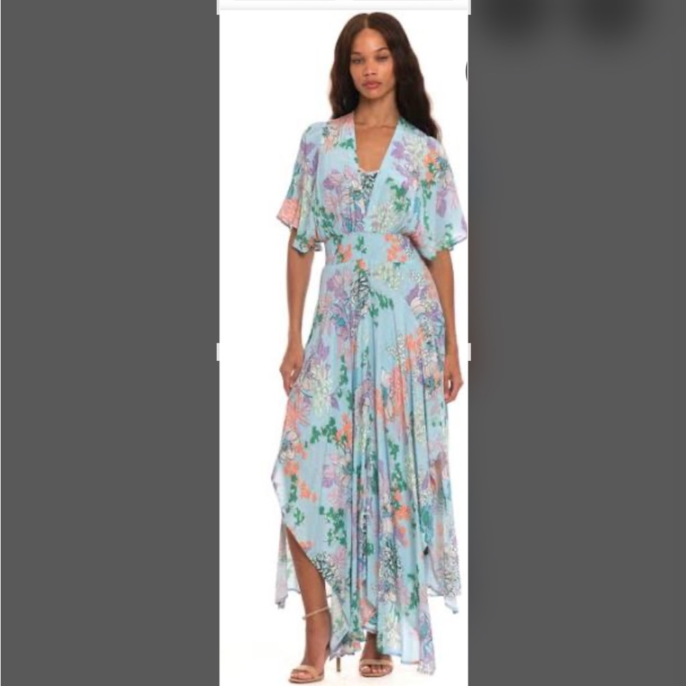 GUC Tolani Maxi Dress